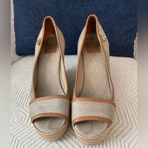 Tory Burch Neutral espadrille Wedge Peep Toe Shoes Canvas Size 38 (7.5)